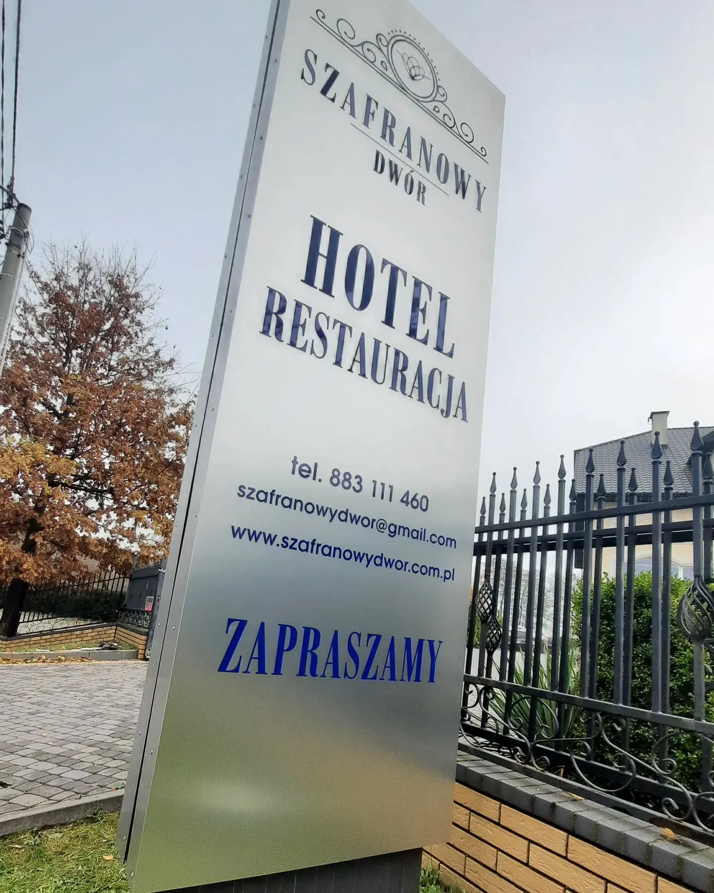 tablica reklamowa